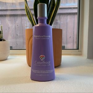 ColorProof Signature Blonde Violet Conditioner